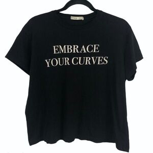 Embrace your curves tshirt L 12
